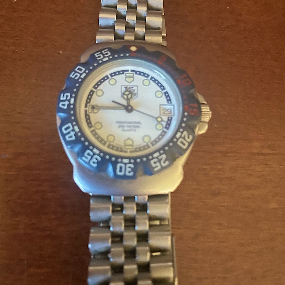 Vintage Tag Heuer F1